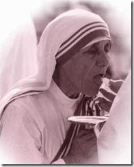 MotherTeresaCommunion